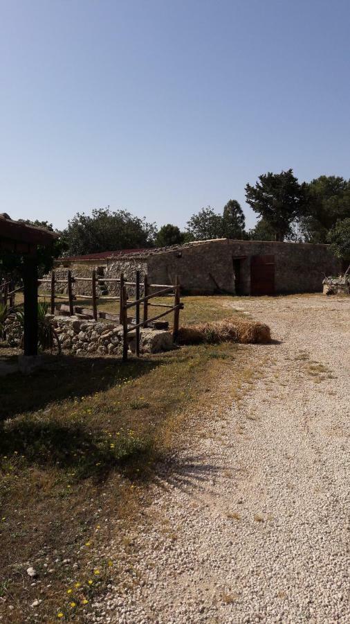 "Casa Vacanze Antica Cascina" Testa dellʼAcqua Eksteriør billede